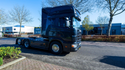 20260329-Tom-Holding-00137